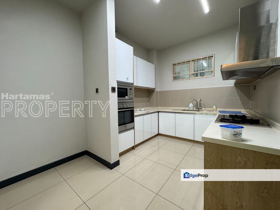 Amaya Saujana - 1,808 sqft - Partially Furnished - Newly Refurnished, Selangor, Saujana 