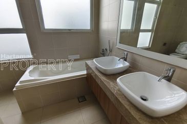 Amaya Saujana, Saujana Subang