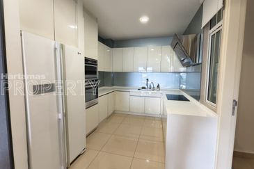 Amaya Saujana, Saujana Subang