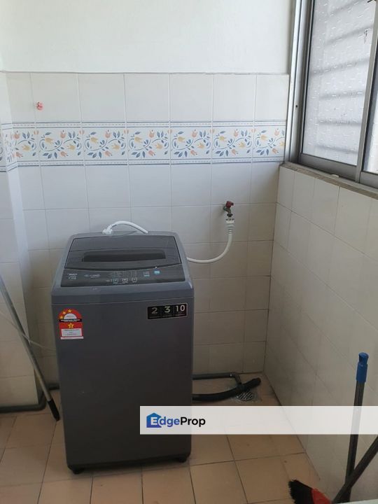 Casa Damansara, Ss2- 1,040 sqft - Fully Furnished - 2 Car Parks, Selangor, Petaling Jaya