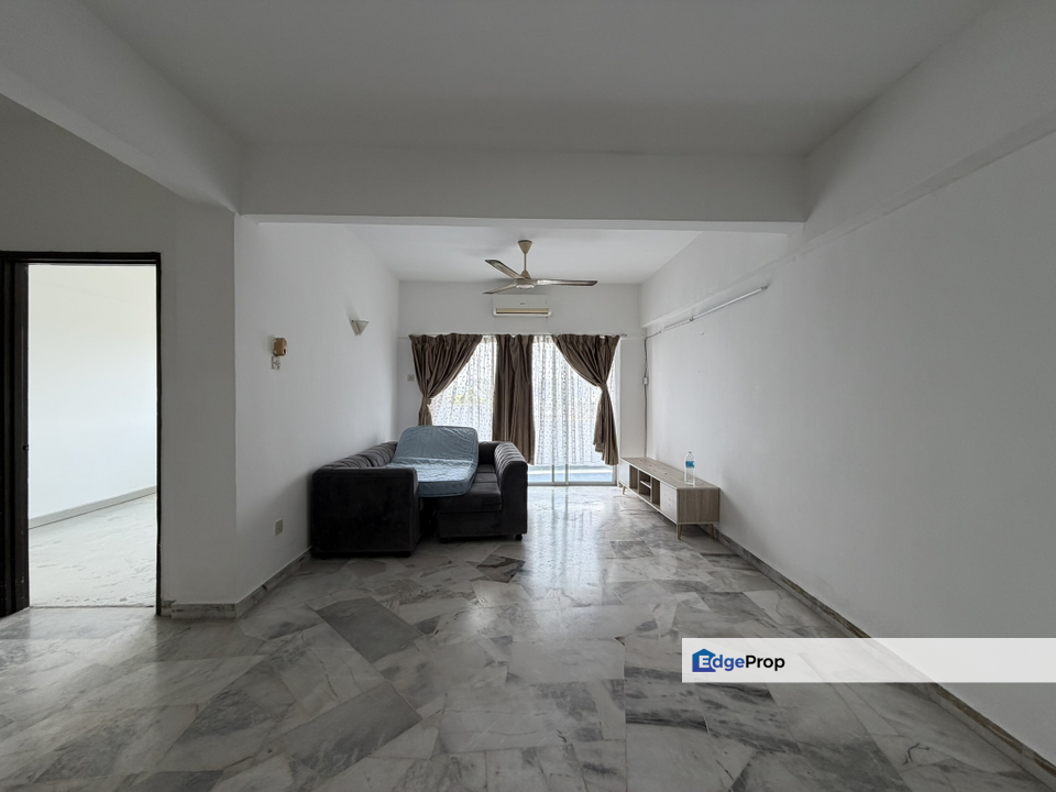 Sri Permata, Shah Alam - 1,024 sqft - High Floor - Partially Furnished, Selangor, Shah Alam