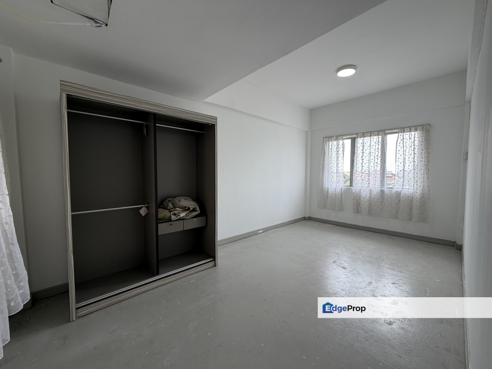 Sri Permata, Shah Alam - 1,024 sqft - High Floor - Partially Furnished, Selangor, Shah Alam