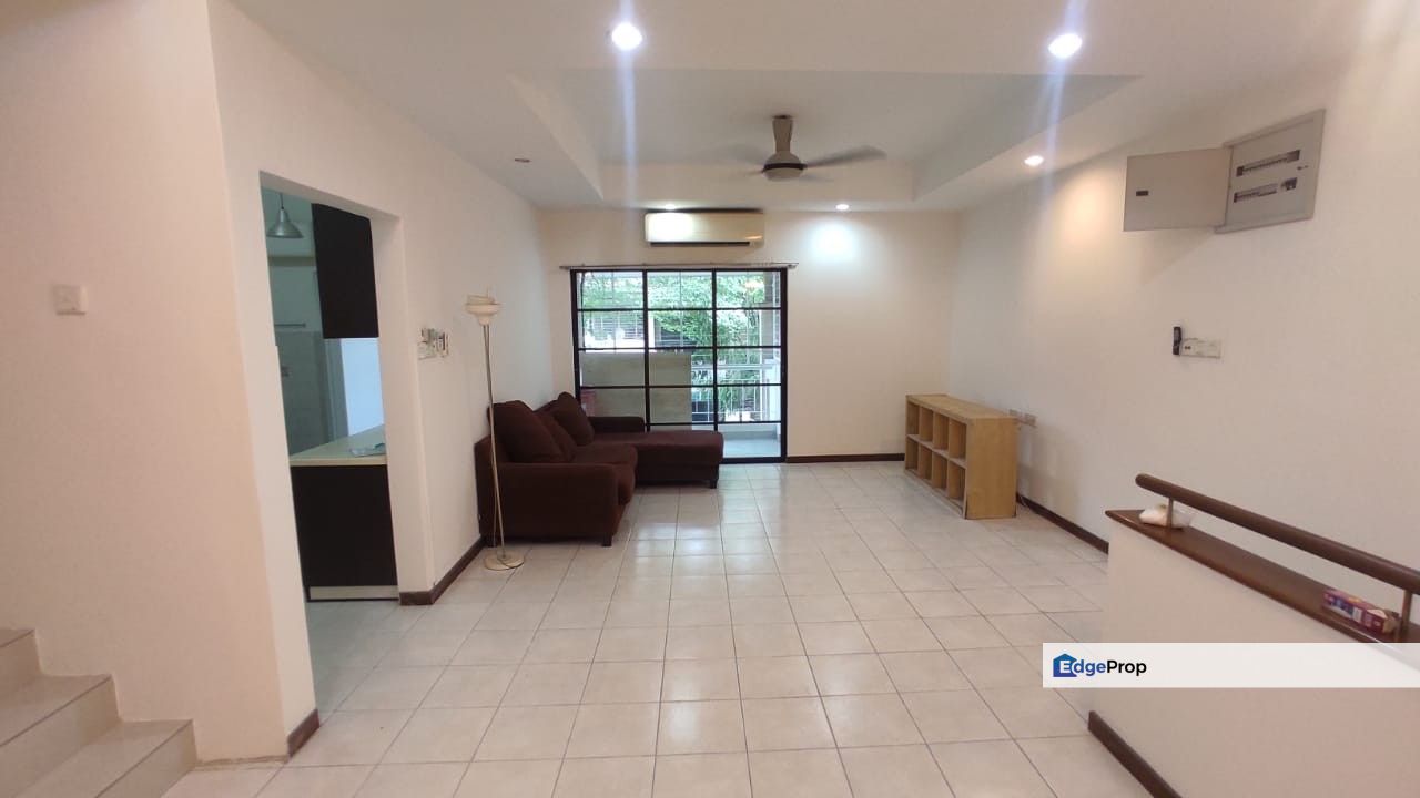 Parkville Sunway Damansara - 3+1 Rooms 2000 sqft - Partial Furnished, Selangor, Sunway Damansara
