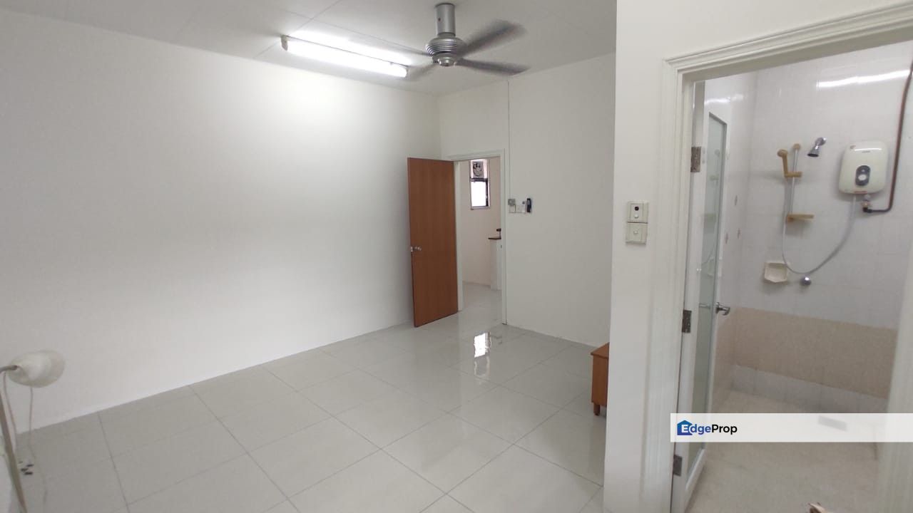 Parkville Sunway Damansara - 3+1 Rooms 2000 sqft - Partial Furnished, Selangor, Sunway Damansara