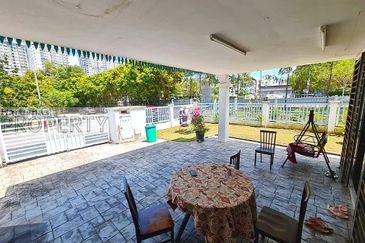 Sierra 8, Adenia & Areca