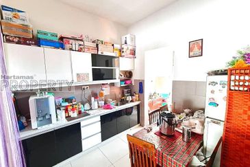 Sierra 8, Adenia & Areca