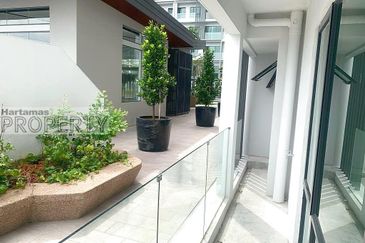 HiCom-Glenmarie Industrial Park