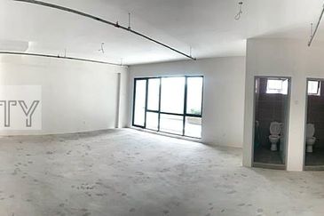 HiCom-Glenmarie Industrial Park