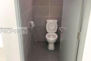 HiCom-Glenmarie Industrial Park