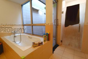 Seri Maya Condominium