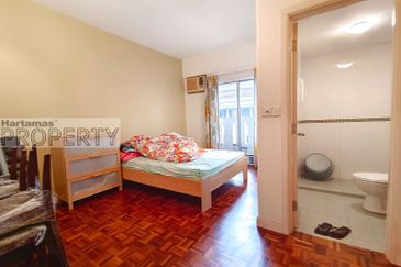 Seri Maya Condominium