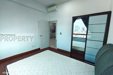 Greenfield Residence