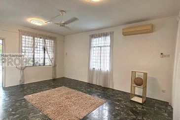 Bukit Pantai (Pantai Hill)