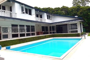 Kenny Hill Bukit Tunku spacious bungalow, greenery land with pool