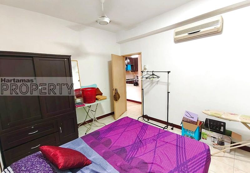 Bougainvilla Apartments