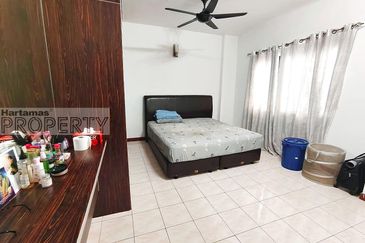 Bougainvilla Apartments