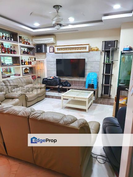 Spacious Corner Lot Nice Renovated House at Winchester Ara Damansara, Selangor, Ara Damansara