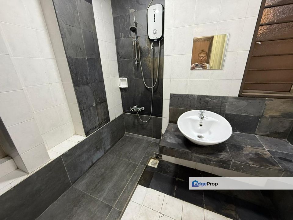 Ritze Perdana Damansara Perdana Rent by Weikit, Selangor, Damansara Perdana