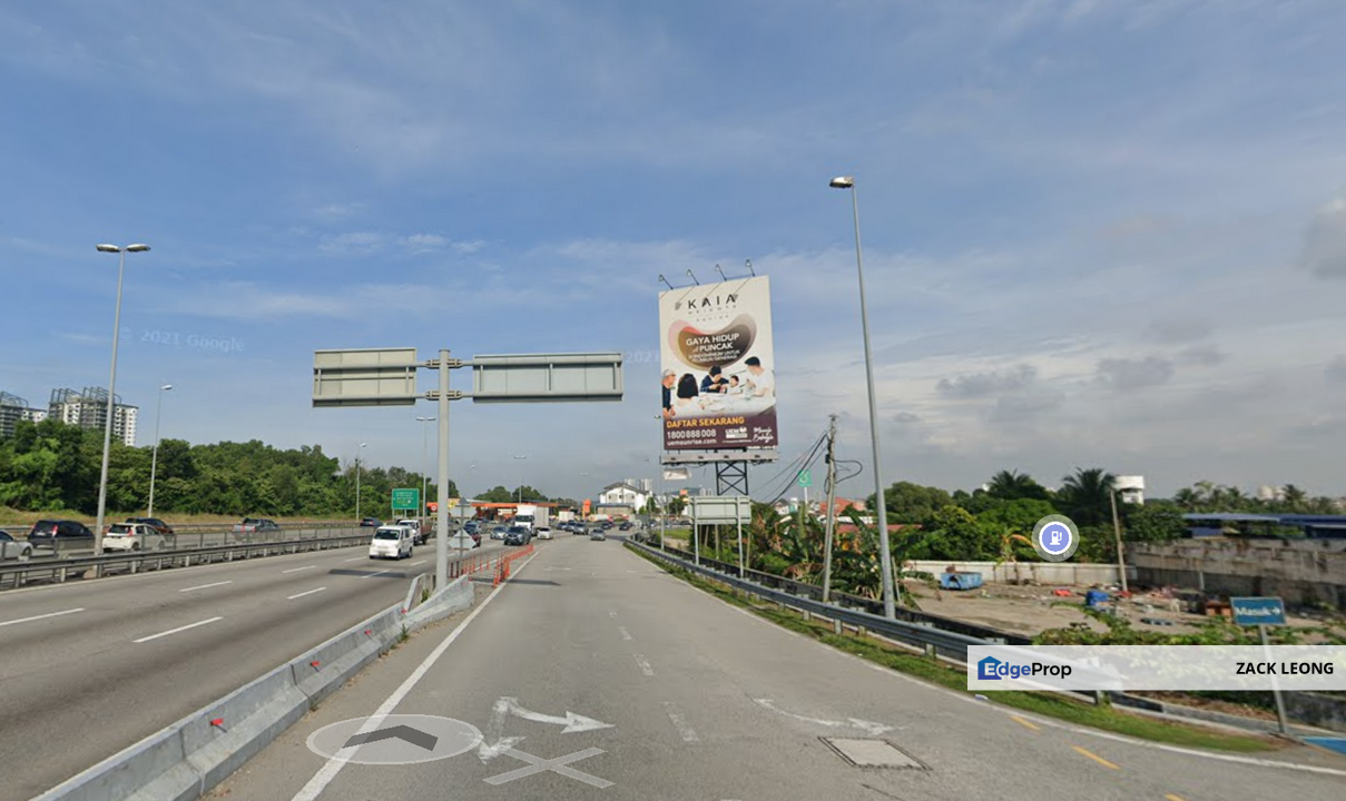 High Visible Limited land main road LDP batu 14 Puchong, Selangor, Puchong