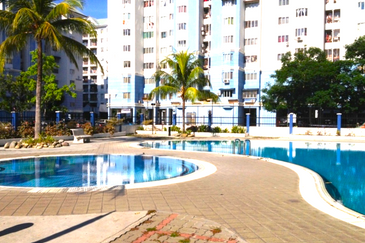 Tasik Heights Apartment