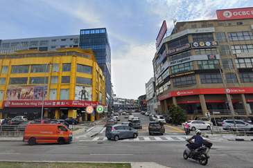 Taipan Business Centre, USJ 10