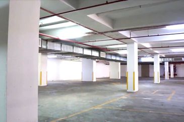 Taipan Business Centre, USJ 10