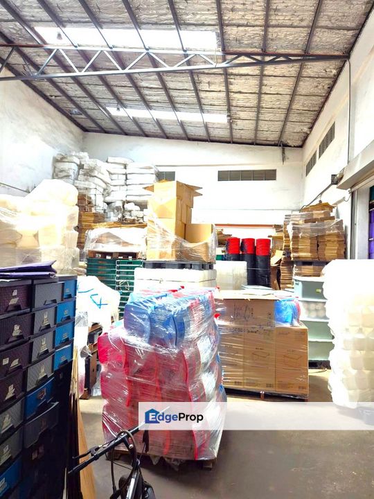 Semi D factory bandar teknologi kajang, Selangor, Semenyih