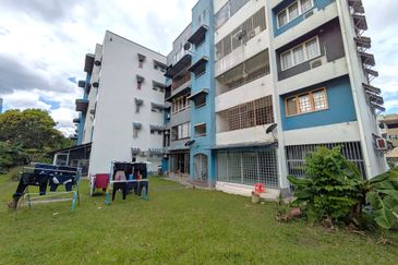 Desa Pandan Apartment