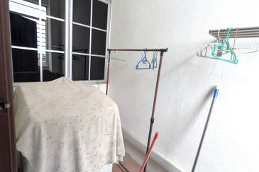 Awana seri mewah, Bukit mewah, Kajang, Duplicate townhouse Corner unit