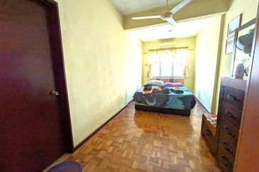 Taman Saujana Puchong