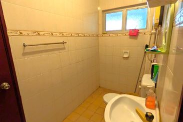 Taman Saujana Puchong