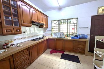 Taman Saujana Puchong