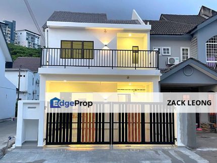 Newly Renovated & Security Guarded End Lot 2 storey taman wawasan, Selangor, Puchong