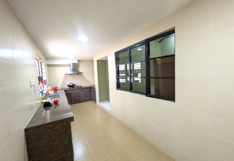 Jalan Bandar Kinrara 6B/4