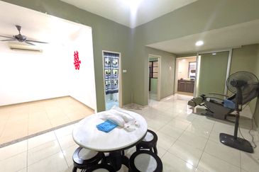 Jalan Bandar Kinrara 6B/4