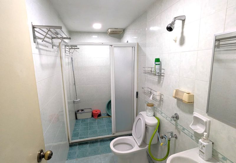 Jalan Bandar Kinrara 6B/4