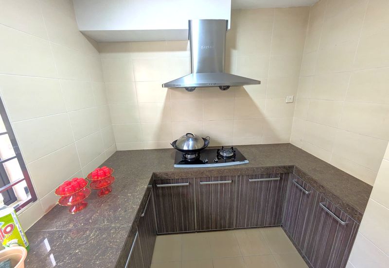 Jalan Bandar Kinrara 6B/4