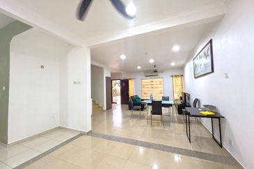 Jalan Bandar Kinrara 6B/4