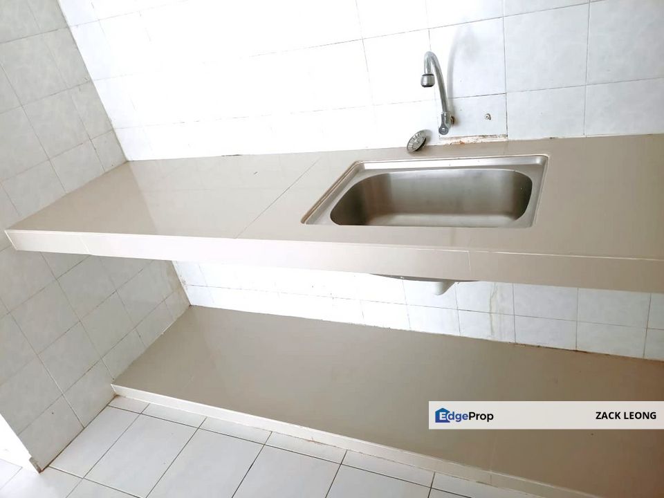 RENO VISTA MILLENNIUM CONDO PUCHONG PERDANA Vista Millennium LRT, Selangor, Puchong