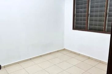 Taman Saujana Puchong