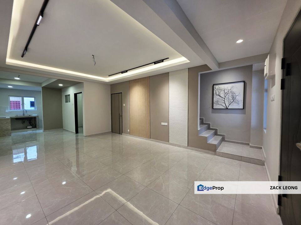 Facing open | Huge balcony ✅ Newly Modren 2Storey Tmn Puchong Utama 10, Selangor, Puchong