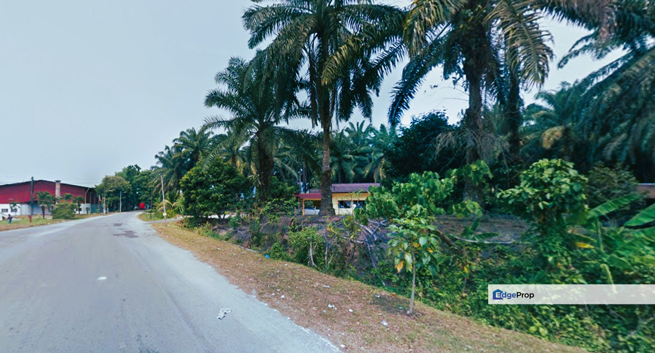 First Lot & Nearby entrance, Main road, Flat land, Jalan Broga, Seremban, lenggeng, , Selangor, Semenyih