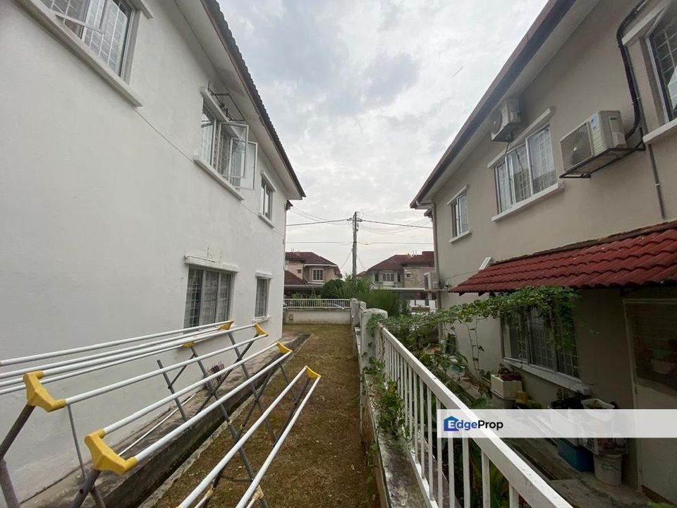32' x 60' Extra-Wide End Lot Double Storey Terrace Gated & Guarded, Selangor, Puchong