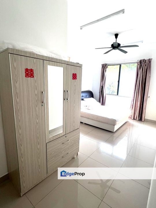 Suterapines Condominium, Kajang, Selangor, Bandar Sungai Long