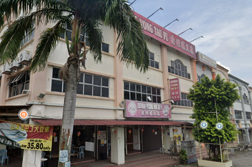 Pusat Perdagangan Seri Kembangan