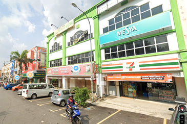 Pusat Perdagangan Seri Kembangan
