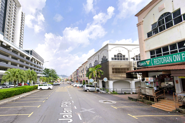 Pusat Perdagangan Seri Kembangan