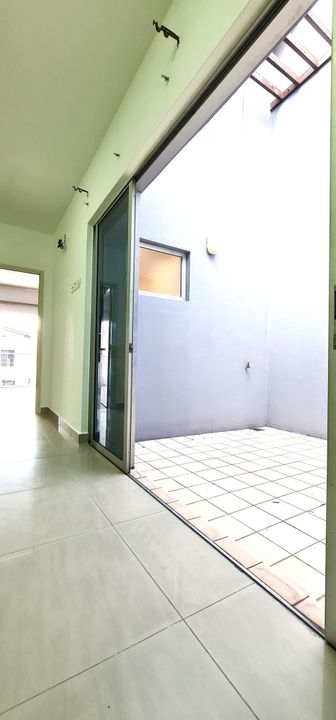 Fully newly whole house Merdu idaman damansara ss23 petaling jaya taman sea, Selangor, Kayu Ara