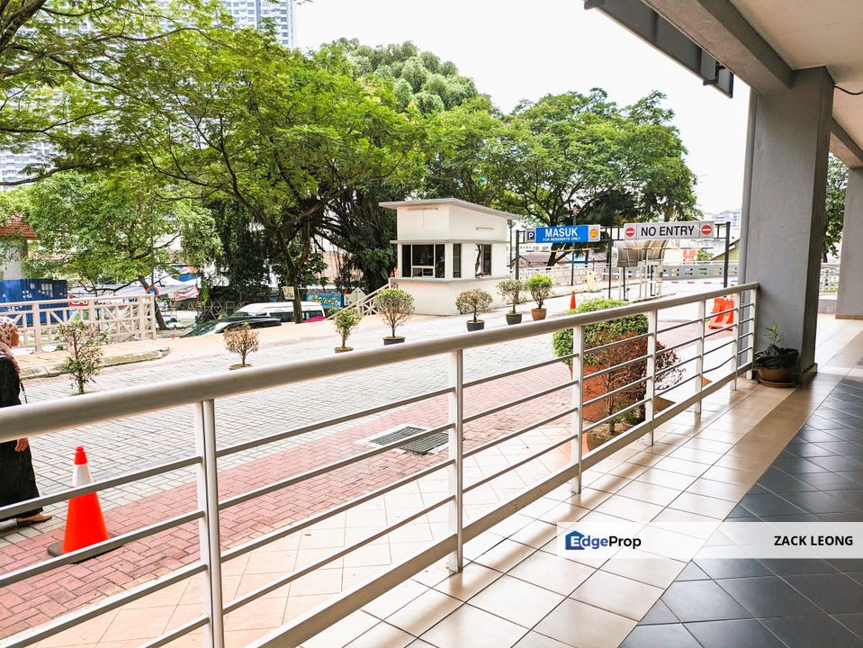 Pudu Ulu, near MRT Maluri Renovated to 4 rooms D'alamanda mid floor , Kuala Lumpur, Cheras