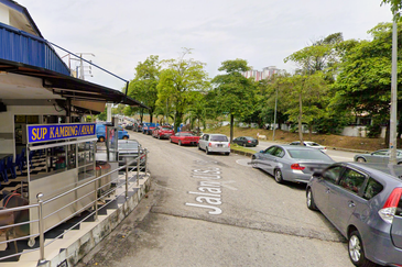  1.5 Sty CORNER SHOP, GOOD ROI 4.5%, USJ 18 SUBANG JAYA, FREEHOLD, LONG TERM TENANT, MATURED AREA,USJ